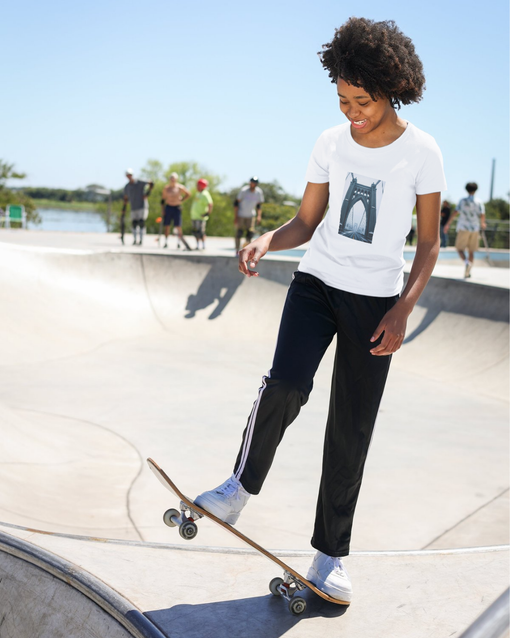 Indie Streetwear in the UK: Statement Tees Shipped from the US