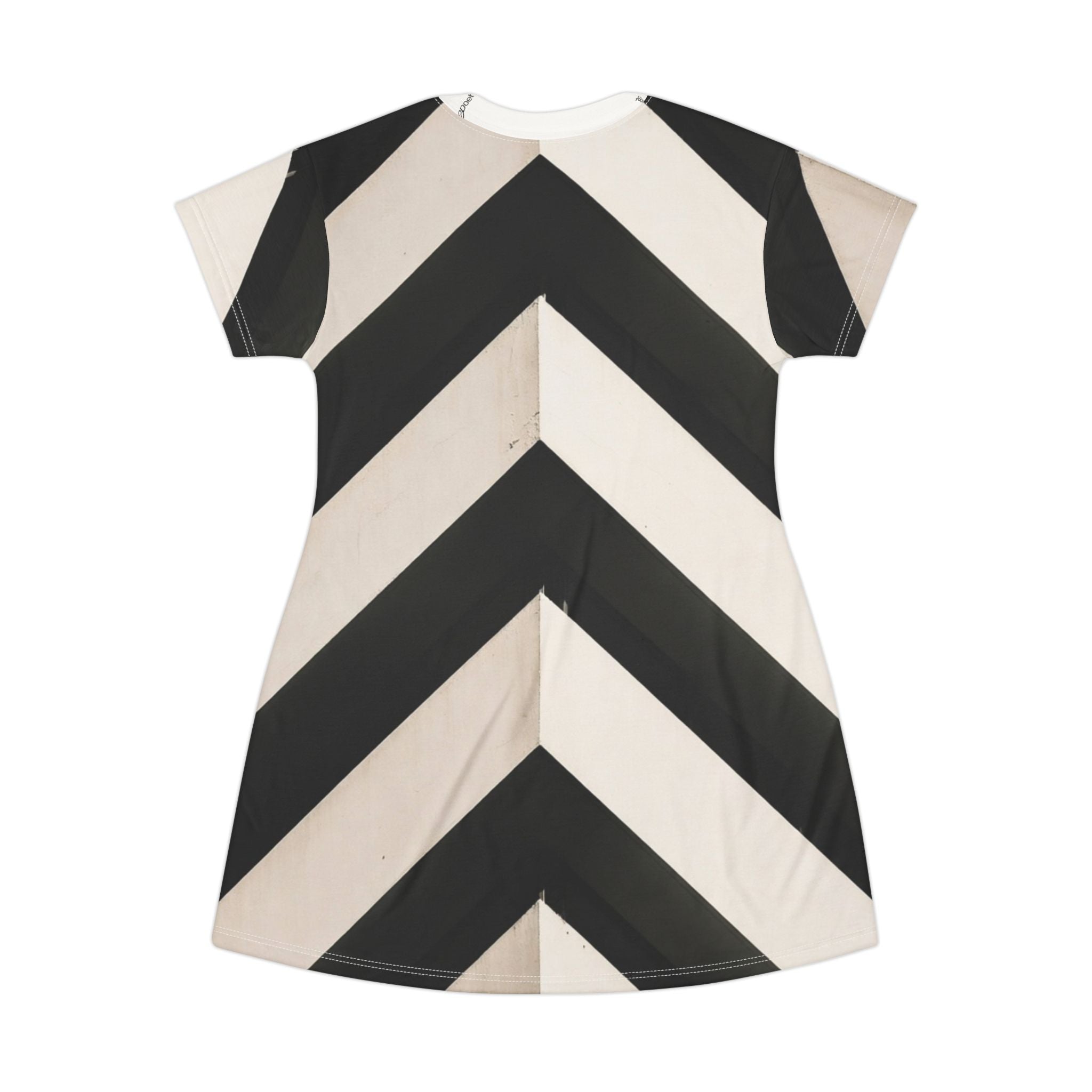 Chevron Stripe T‑Shirt Dress — Black & White Bold Geometric Dress