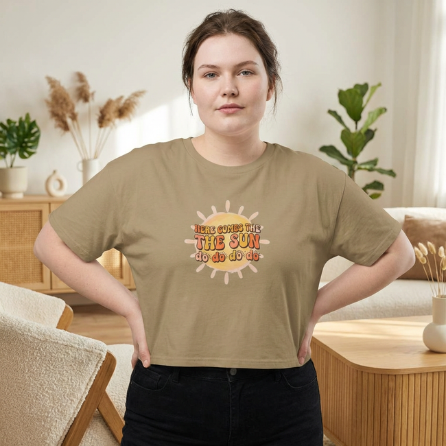 Women’s Crop Tee — Retro Sun Graphic “Here Comes The Sun”