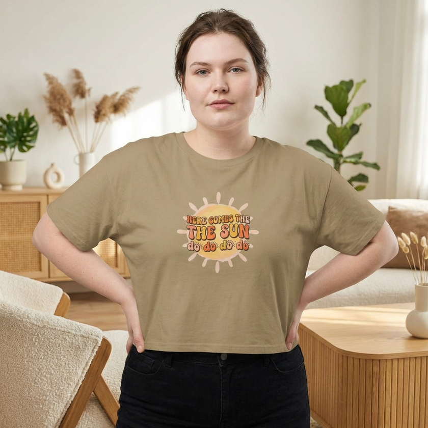 Women’s Crop Tee — Retro Sun Graphic “Here Comes The Sun”